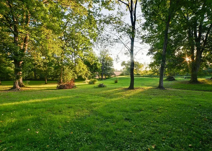 Ferienhaus Fall Foliage & Hot Tub Nights: Shawnee